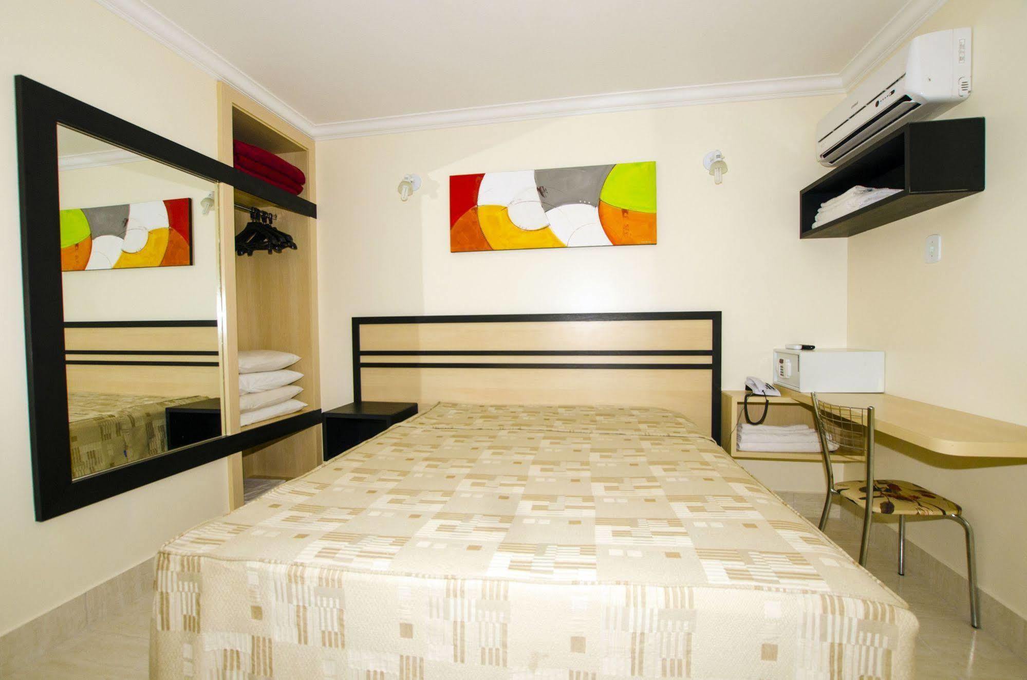 Di Roma Resorts - Reis Imoveis 카우다스노바스 외부 사진